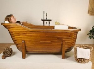 Деревянная ванна – оригинально для ванной комнаты Деревянная ванна – оригинально для ванной комнаты