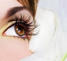 Уход за ресницами в домашних условиях