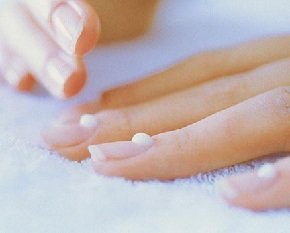 Способы удаления кутикулы с ногтей. 