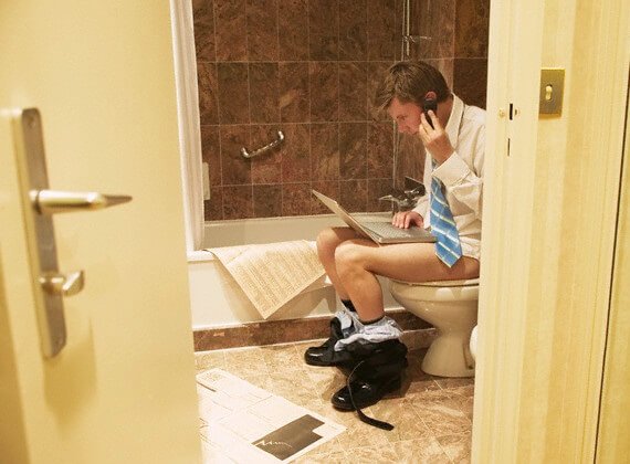 Туалет – последнее мужское убежище Туалет – последнее мужское убежище